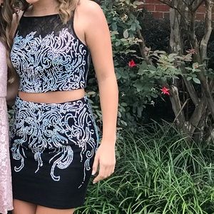 JOVANI Two Piece Dress Sz 2 GORGEOUS 😍